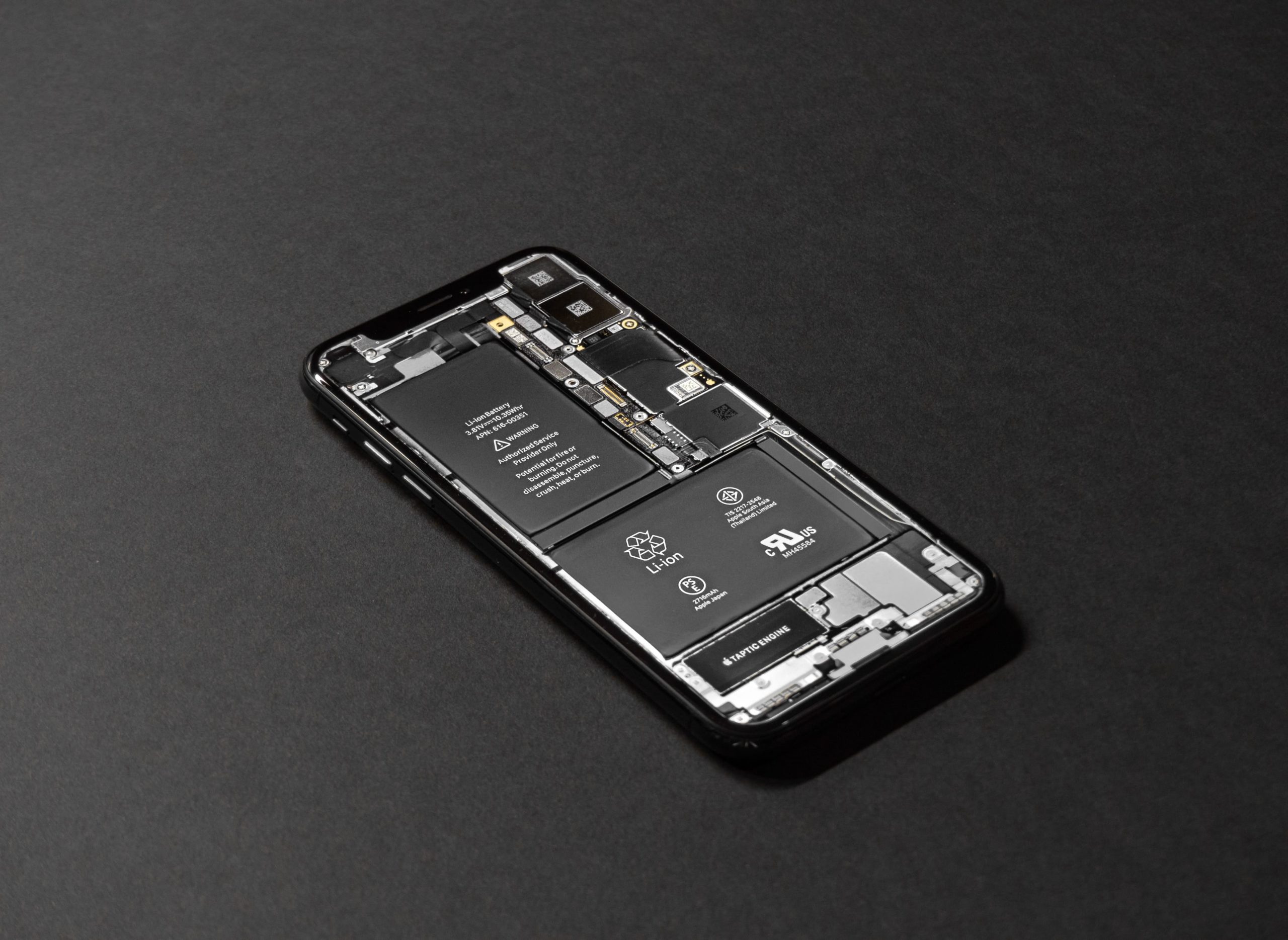 Lot De 2 Téléphones MEDION Accellorize Pour Pièces Ou Réparation - Android 2G